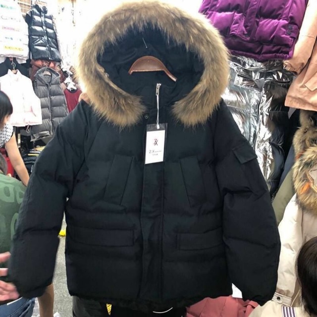 Hoàn lại áo khoác đen sz M shop janna house giá 269k (fb Hà Vũ)