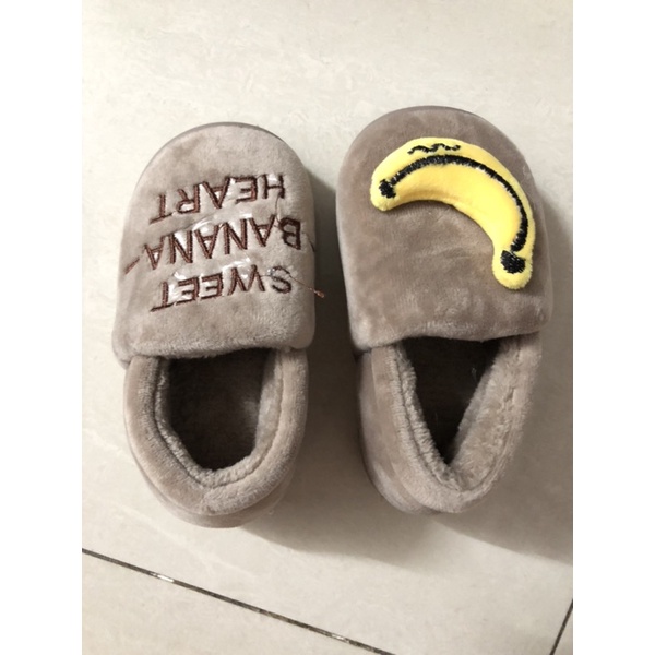 Giày lông mềm hình trái cây