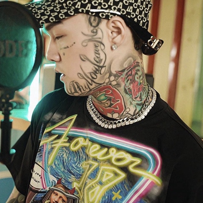 Áo Phông Mikenco 18 Có Check Hiệu Ứng , Áo Thun Chất Liệu Cotton Thoáng Mát Siêu Hot