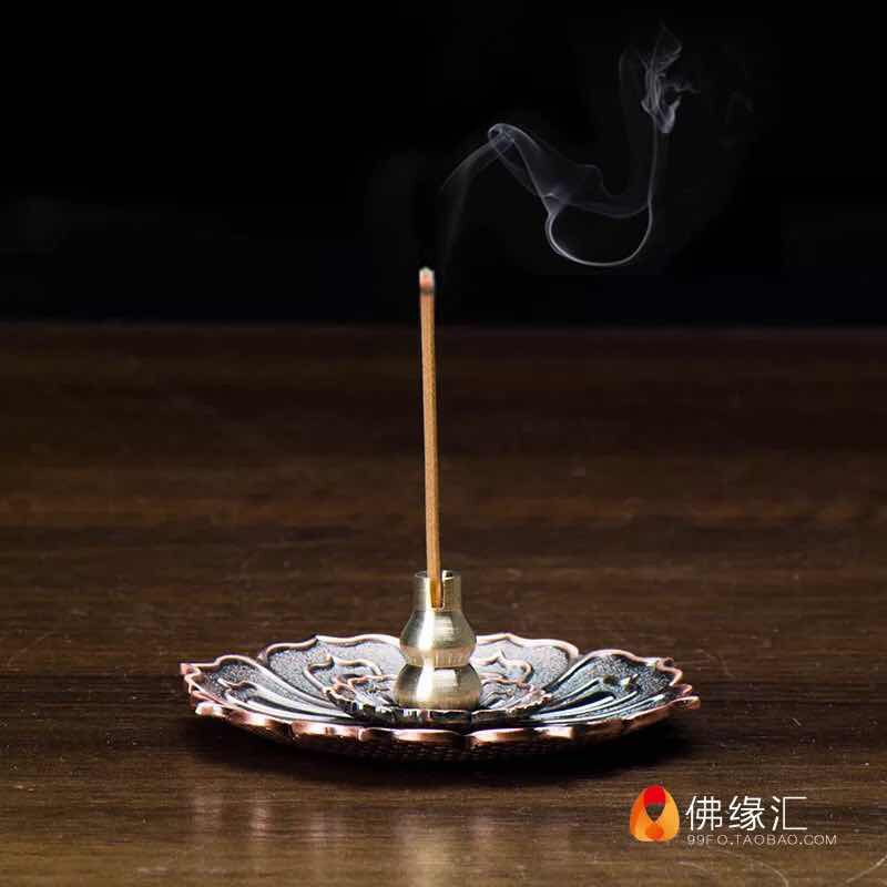 ĐĨA ĐỰNG KẸP GIỮ NHANG THỜ