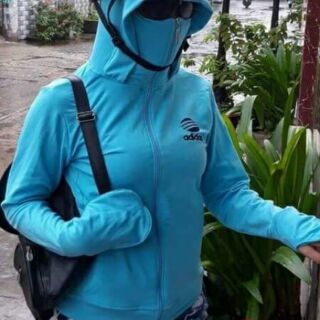 Áo khoát chống nắng adidas