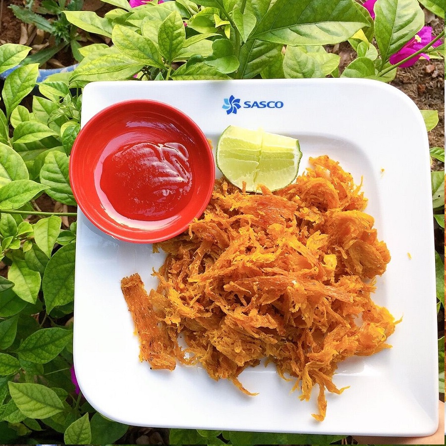 Mực xé tẩm gia vị lon 250g ăn liền, mực khô xé sợi đậm đà, thơm ngon - Ăn vặt nhà Cốm