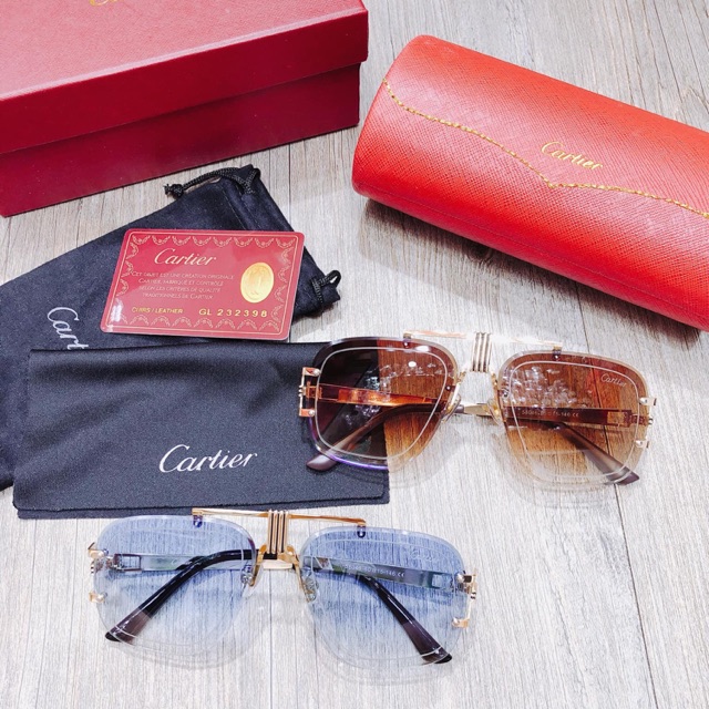 Kính mắt Cartier ❤️ Full box hãng + thẻ + khăn như hình chụp.