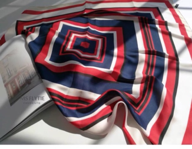 Khăn turban lụa vuông size 70x70cm in sọc đơn giản - Maben