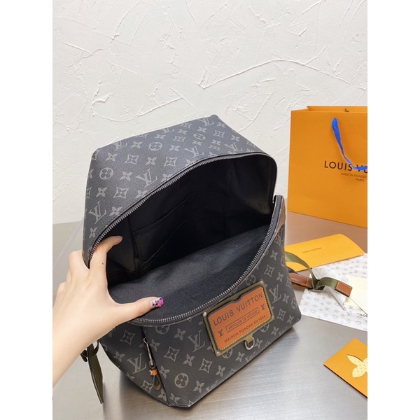 Balo LV cao cấp có sẵn