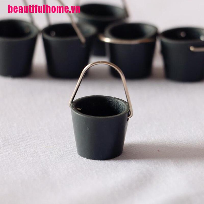 Xô Và Bàn Chải Mini Tỉ Lệ 1 / 12 Cho Búp Bê