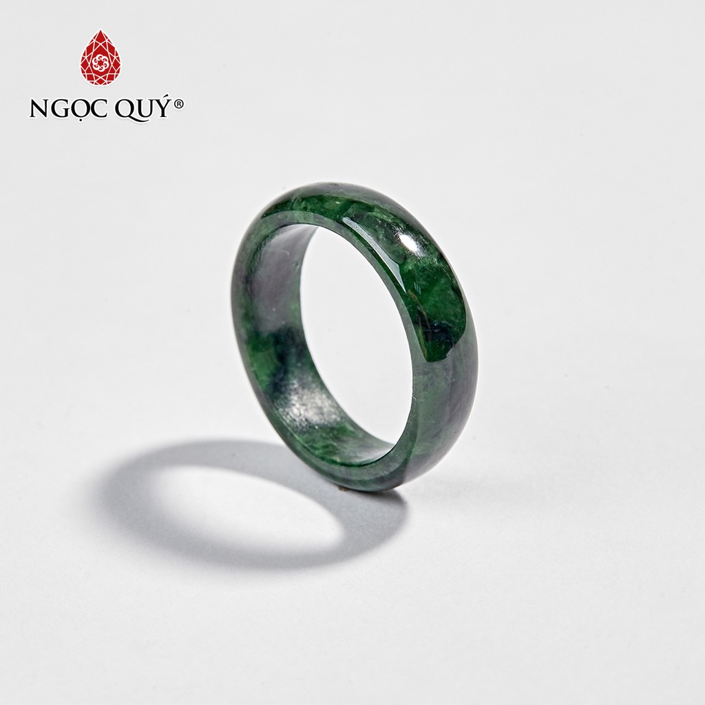 Nhẫn đá cẩm thạch sơn thủy jadeite mệnh hỏa, mộc - Ngọc Quý