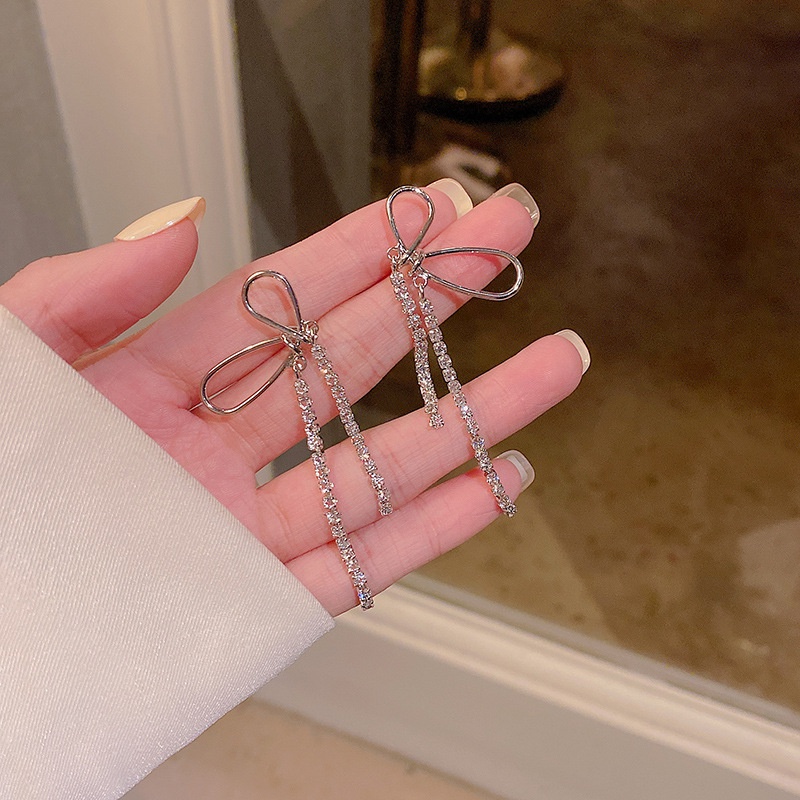 Bông Tai Tua Rua Siêu Dài Đính Đá Zircon Siêu Lấp Lánh Tinh Tế Thời Trang