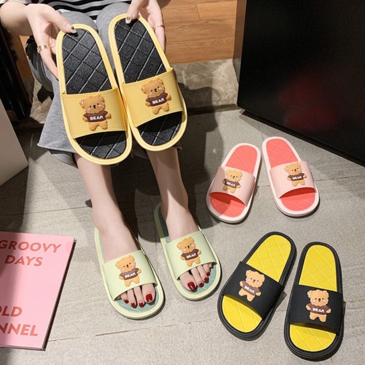 Dép lê quai ngang UNISEX hình gấu kute, nhựa dẻo siêu bền