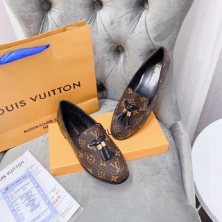 Giày moka chuông lv cực chất