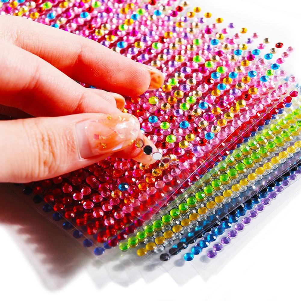 Miếng Dán Trang Trí Móng Tay / Mặt / Lông Mày 3D DIY
