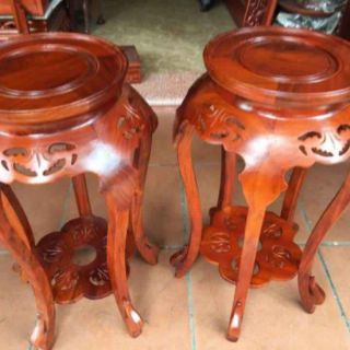 Đôn lá trầu gỗ gụ