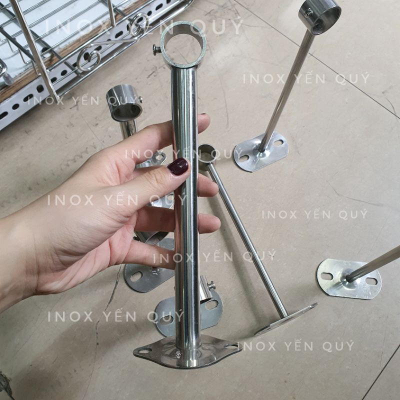 INOX304 Chân đỡ ống tròn phi 25 loại dài treo quần áo. CHÂN ĐỠ ỐNG TRÒN. CHÂN ĐỠ ỐNG RÈM. CỐC ĐỠ ỐNG PHI 25