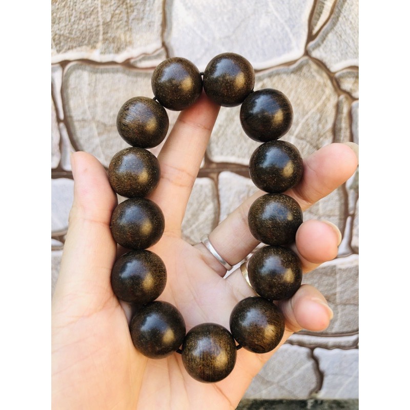 Vòng đeo tay trầm hương INDO thơm vĩnh viễn size từ 10-20li