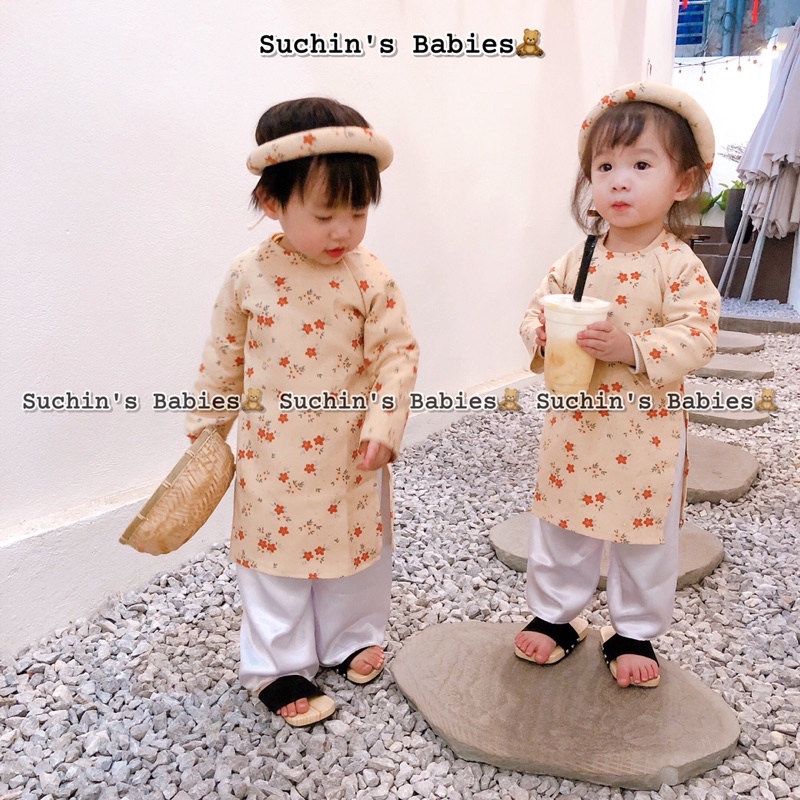 Áo dài nhung tăm cho bé gái Suchin