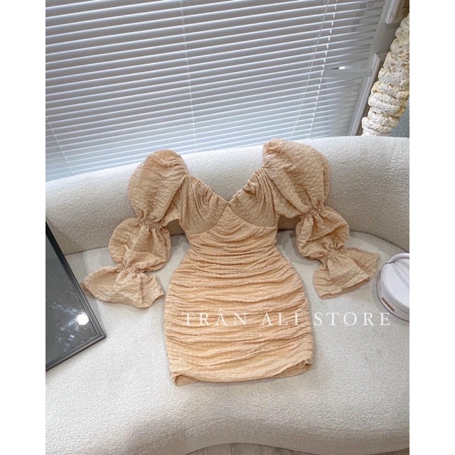 Đầm body nhún tay phồng