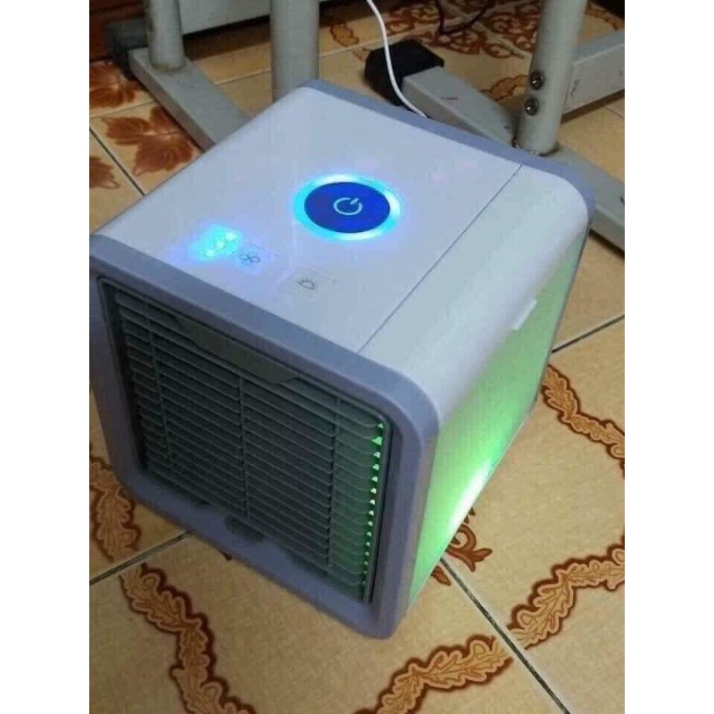 QUẠT ĐIỀU HOÀ HƠI NƯỚC MINI ĐỂ BÀN CHỐNG NÓNG,CẤP ẨM CHO DA