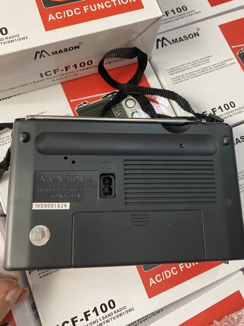 Đài radio Mason F100