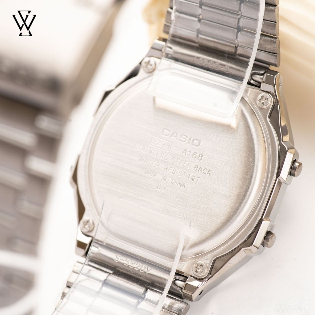 Đồng Hồ Điện Tử Nam Casio WATCHSTORE A168WGG-1BDF Thiết Kế Mặt Kính Nhựa 36.5mm, Vỏ Nhựa, Dây Kim Loại Bền Bỉ
