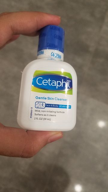 Sữa Rửa Mặt Dịu Nhẹ Cetaphil Gentle Skin Cleanser - 500ml