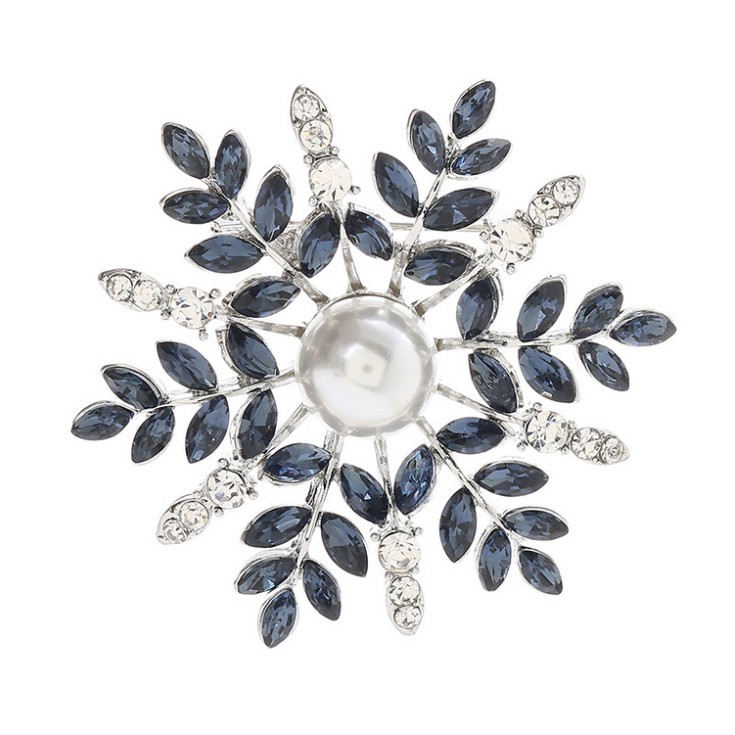 Cài áo đính đá hình bông tuyết sáng trọng GC188