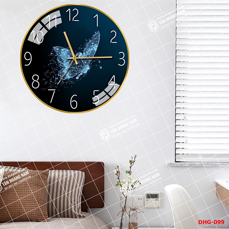Đồng hồ treo tường tráng gương pha lê cao cấp sáng bóng độ bền cao in 3D chủ đề thiên hà vũ trụ sáng tạo
