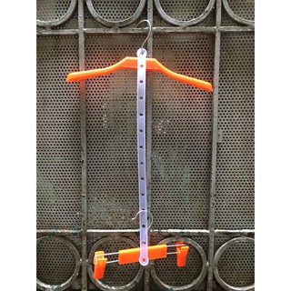 Bộ combo gồm 10 móc áo + 10 dây nối + 10 kẹp quần trẻ em