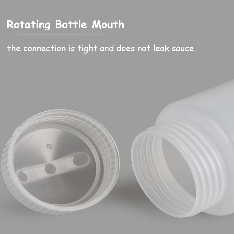 Bình Đựng Dầu Ăn / Nước Sốt Ba Lỗ Dạng Bóp Bằng Nhựa 450ml / 650ml Dành Cho Nhà Bếp