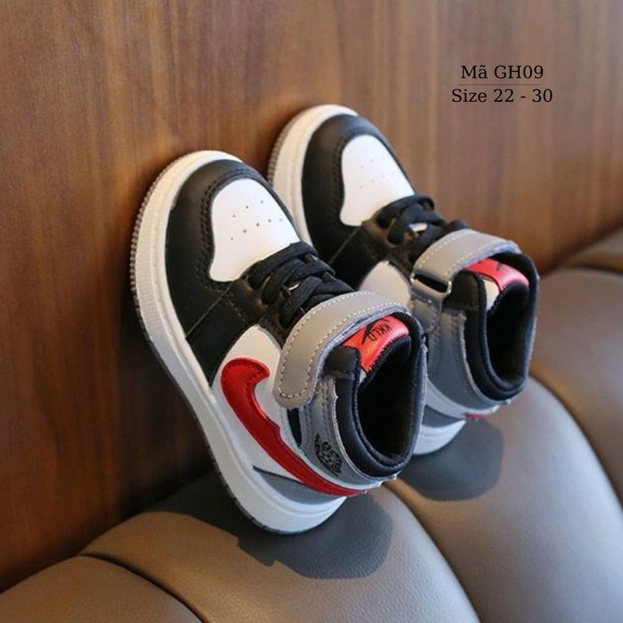 Giày cổ cao cho bé trai bé gái 1 - 5 tuổi dáng sneaker thể thao khỏe khoắn và năng động phong cách Hàn GH09