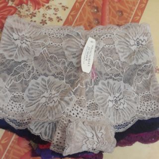 Sỉ 10 Quần đùi lót ren