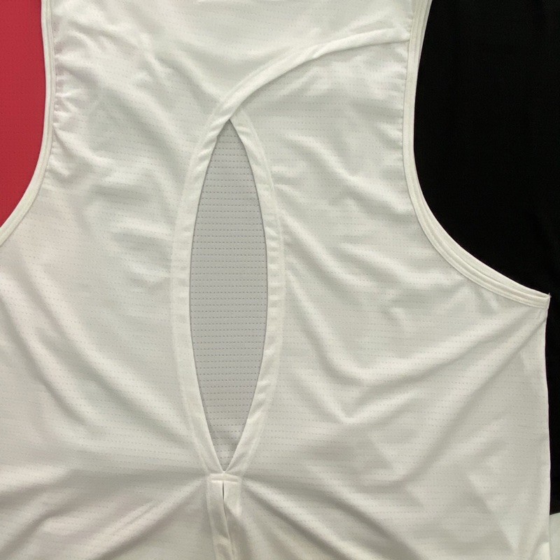 Áo tanktop form rộng kết hợp áo bra vải lỗ liti mịn k xù Minatex