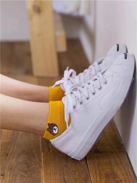 Tất cổ ngắn đính icon gấu siêu cấp cute.