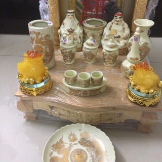 ( Hải Phát ) Bộ Đồ Sứ Cho Bàn Thờ Thần Tài