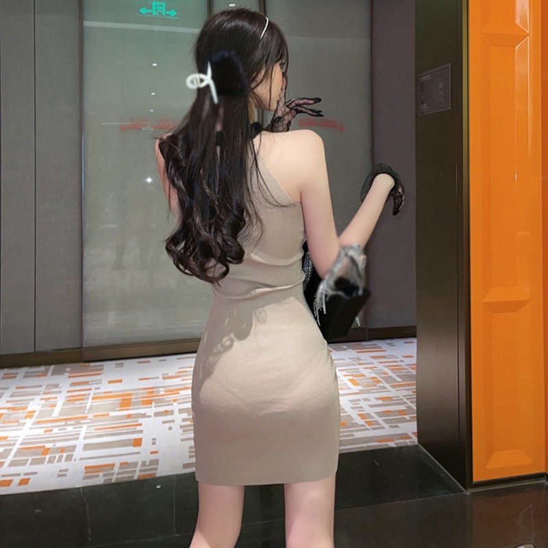 Đầm Mini Cổ Yếm Một Hàng Nút Ôm Dáng Thời Trang Mùa Hè Cho Nữ