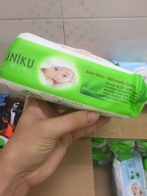 Khăn giấy ướt Yuniku hàng xuất Nhật Bản cao cấp