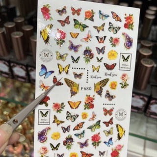 Stiker dán móng