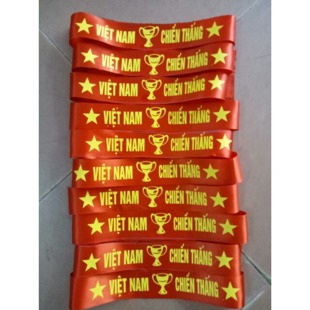 Băng Rôn Cổ Vũ