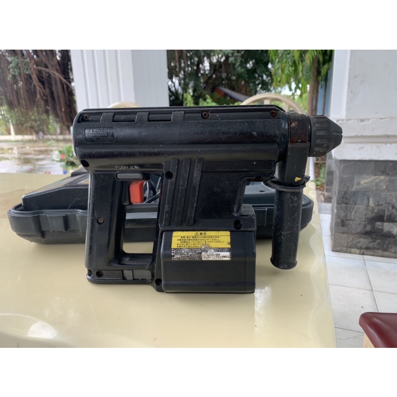 Máy khoan bê tông National 6811 24v.