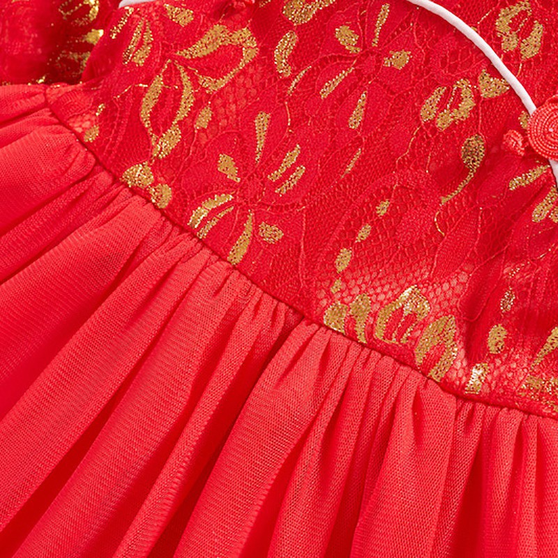 Đầm dài tay thêu hoa dễ thương cho bé gái