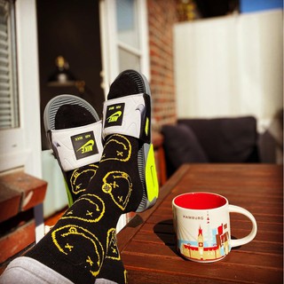 Tất Stance Nirvana Chính Hãng
