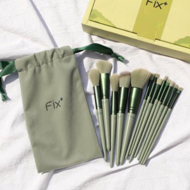 Bộ cọ trang điểm FIX siêu hót hit vừa rẻ vừa đẹp