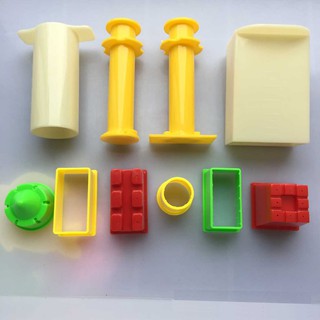 Khuôn chơi cát động lực