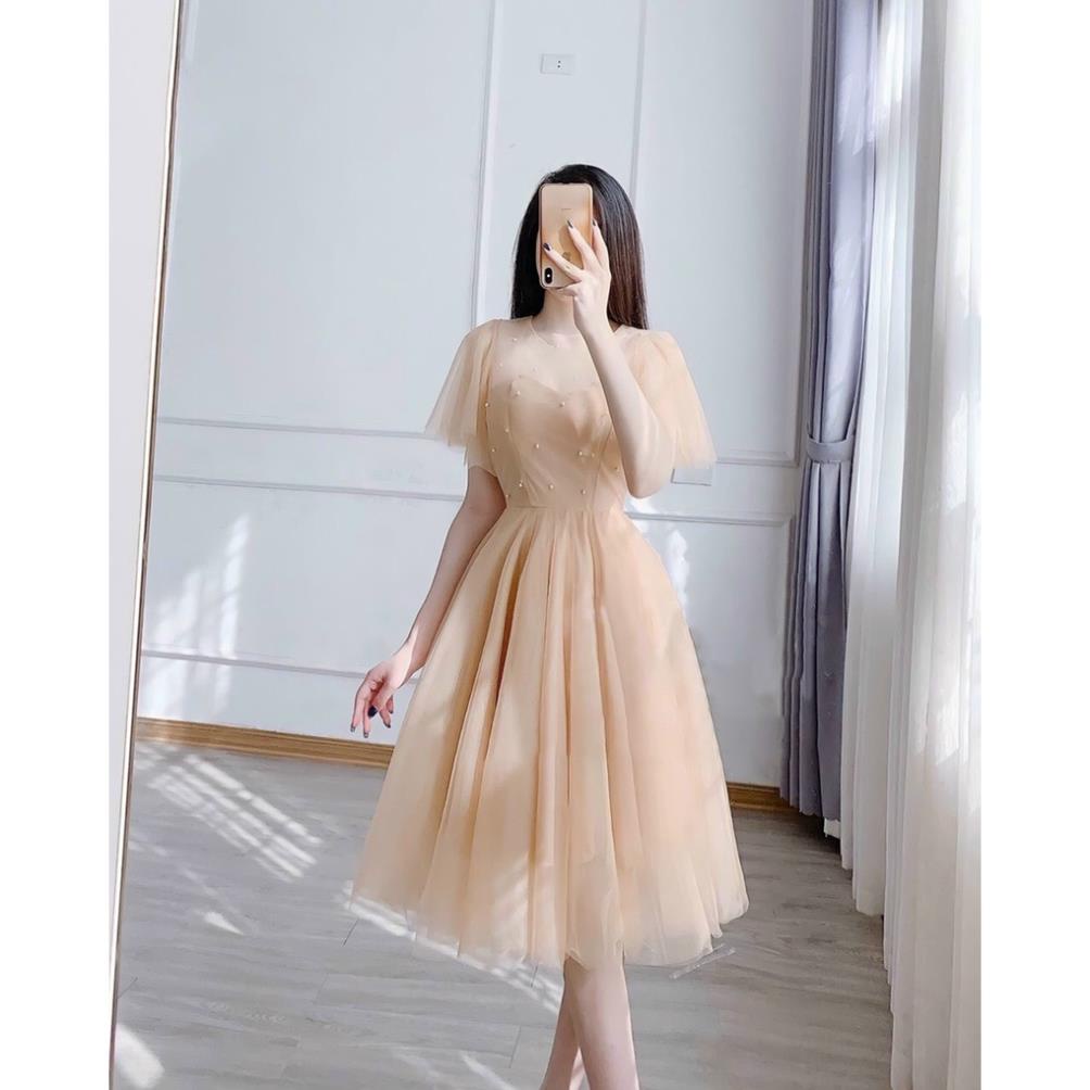 Đầm lưới tay loe đóng cườm