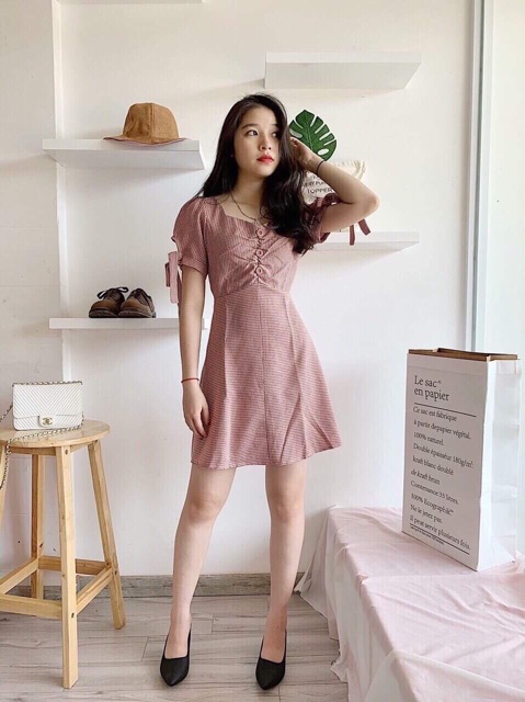 [Mã SKAMSALEP6 giảm 10% tối đa 100K đơn 150K] ĐẦM CARO HỒNG NÚT NGỰC TRẺ TRUNG ( KÈM ẢNH THẬT) | BigBuy360 - bigbuy360.vn