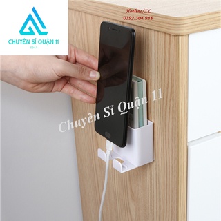 Kệ Dán Tường Để Remote, Đồ Dùng/ Giá Đỡ Sạc Điện Thoại - Có Móc Treo Giữ Dây Điện tiết kiệm không gian GD153-KRKTSac