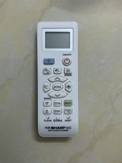 Điều khiển điều hoà Sharp