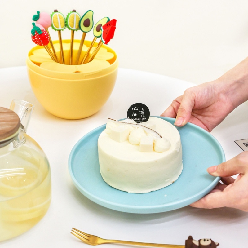 Set 8 Muỗng Nĩa Ăn Tráng Miệng 3 Kiểu Sáng Tạo Cho Bữa Tiệc