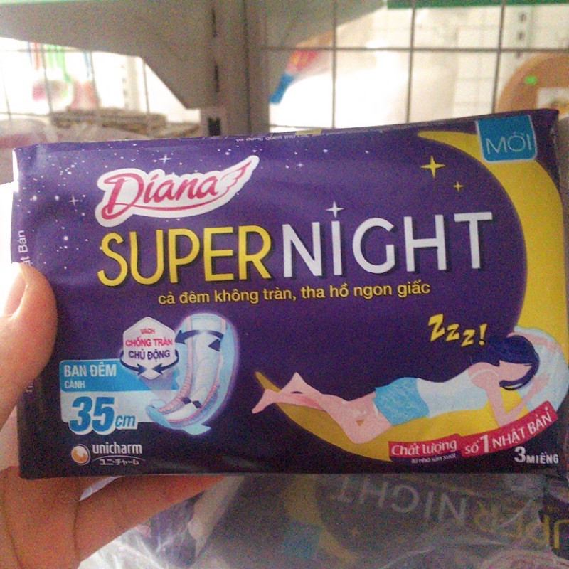 Băng vệ sinh ban đêm cánh  Diana Super Night 35cm