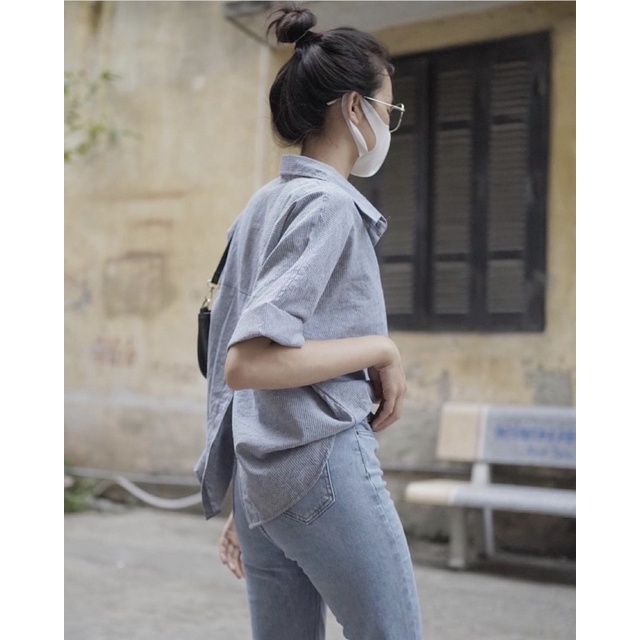 Áo sơ mi kẻ cúc lưng cổ đức chất linen - Áo sơ mi nữ basic Nhà Tẹo