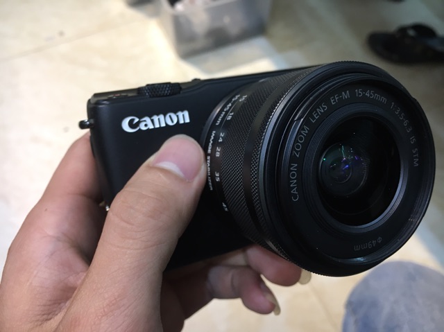 Máy ảnh canon M10 kèm kis 15-45